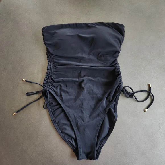 Robin Piccone Womens Black Aubrey Bandeau One Piece Swimsuit Size 10 NWT $176 - Picture 3 of 10
